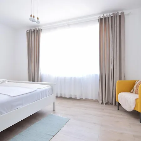 Mango 65 - Sara Sea View * Olimp