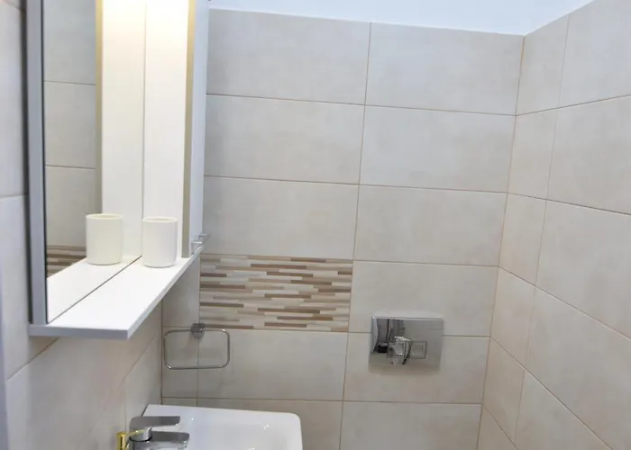 Mango 65 - Sara Sea View Olimp